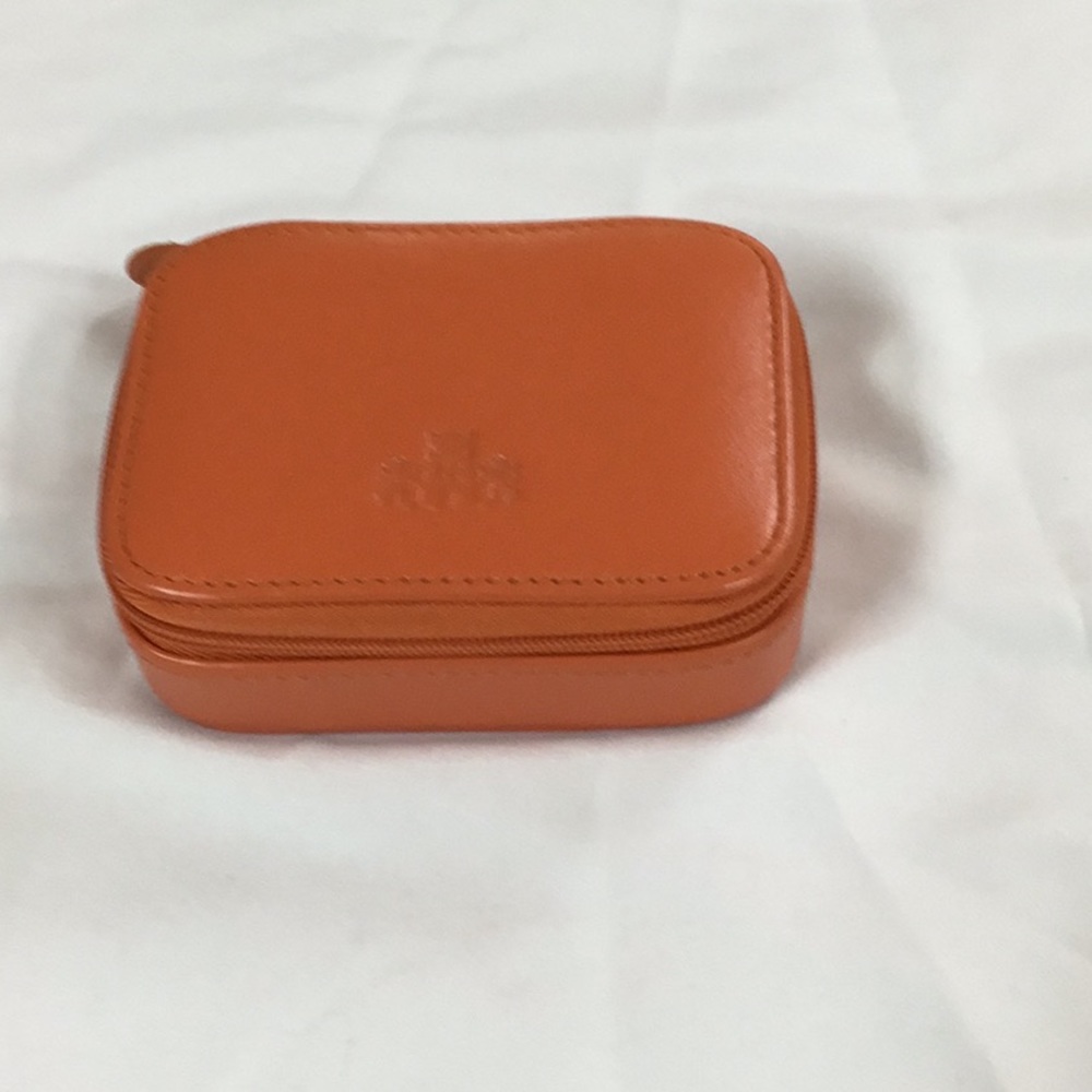 Rowallan leather travel pill box